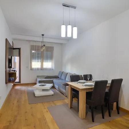 Amigo & Apartment
